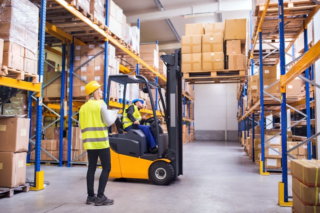 A picture of Used Forklift Hours & Lifespans: What Buyers Should Know